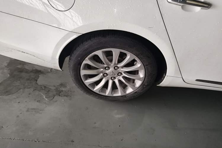 Used Cadillac XTS 2018 28T Tech Edition Exterior 5