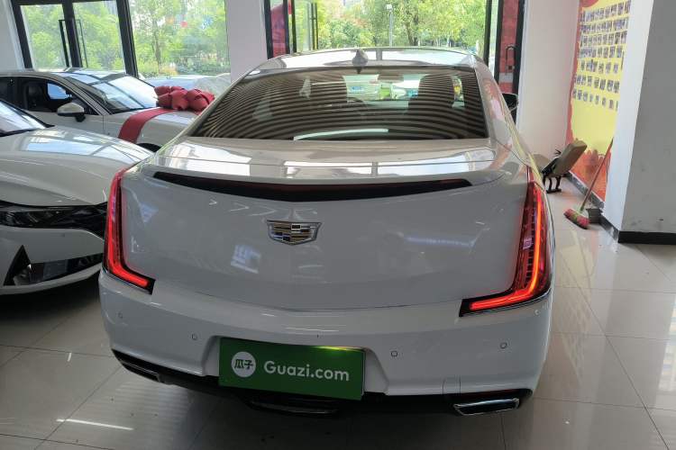 Used Cadillac XTS 2018 28T Elite Edition Exterior 5
