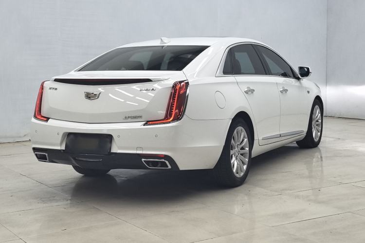 Used Cadillac XTS 2018 28T Tech Edition Exterior 5