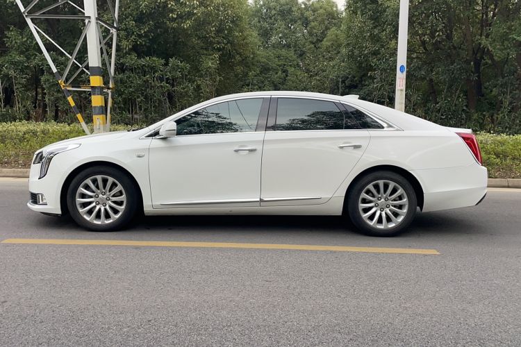 Used Cadillac XTS 2018 28T Elite Edition Exterior 5
