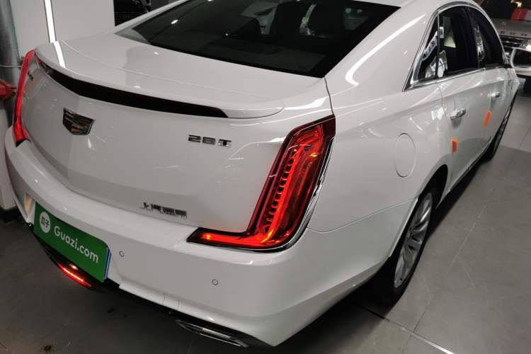 Used Cadillac XTS 2018 28T Tech Edition Exterior 5