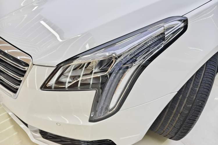 Used Cadillac XTS 2018 28T Tech Edition Exterior 6