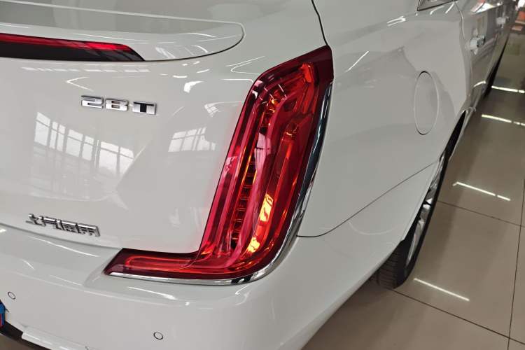 Used Cadillac XTS 2018 28T Tech Edition Exterior 6