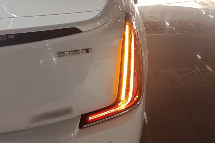 Used Cadillac XTS 2018 28T Elite Edition Exterior 6