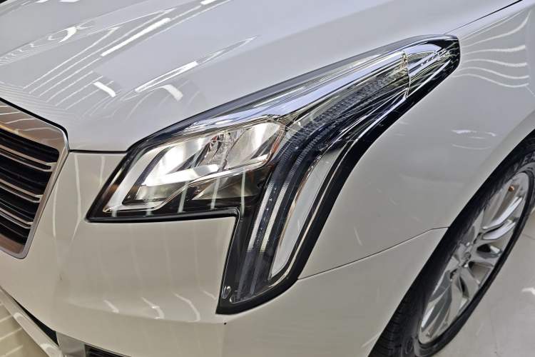 Used Cadillac XTS 2018 28T Tech Edition Exterior 7
