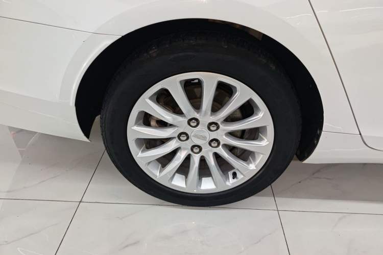 Used Cadillac XTS 2018 28T Tech Edition Exterior 8