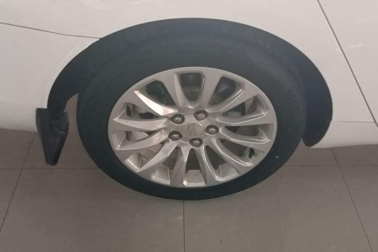 Used Cadillac XTS 2018 28T Elite Edition Exterior 8
