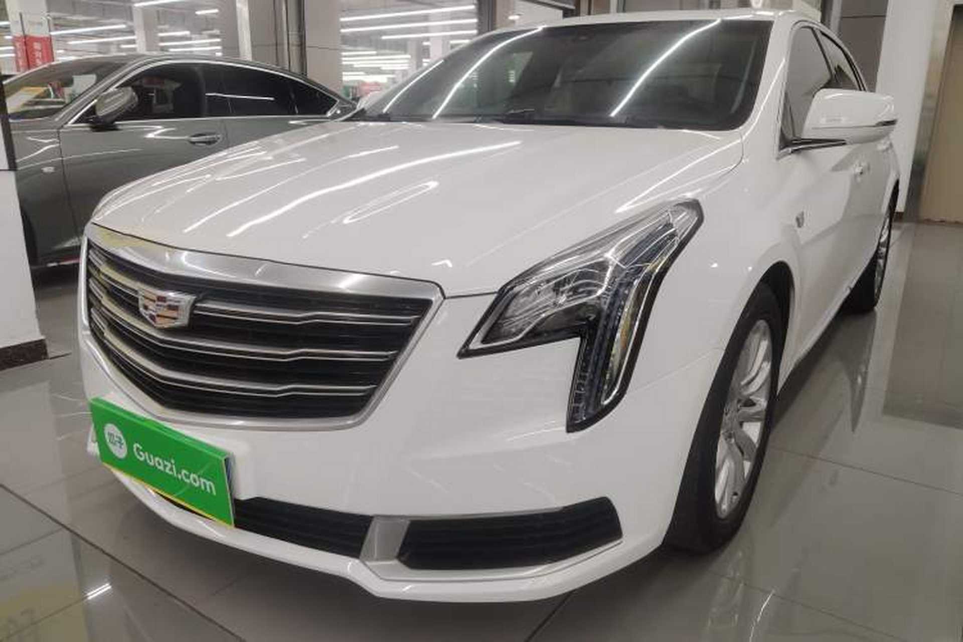 Used Cadillac XTS 2018 28T Tech Edition Front Left 45 Deg