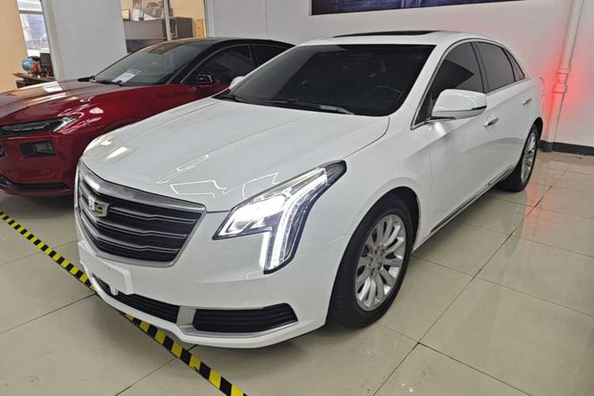 Used Cadillac XTS 2018 28T Tech Edition Front Left 45 Deg