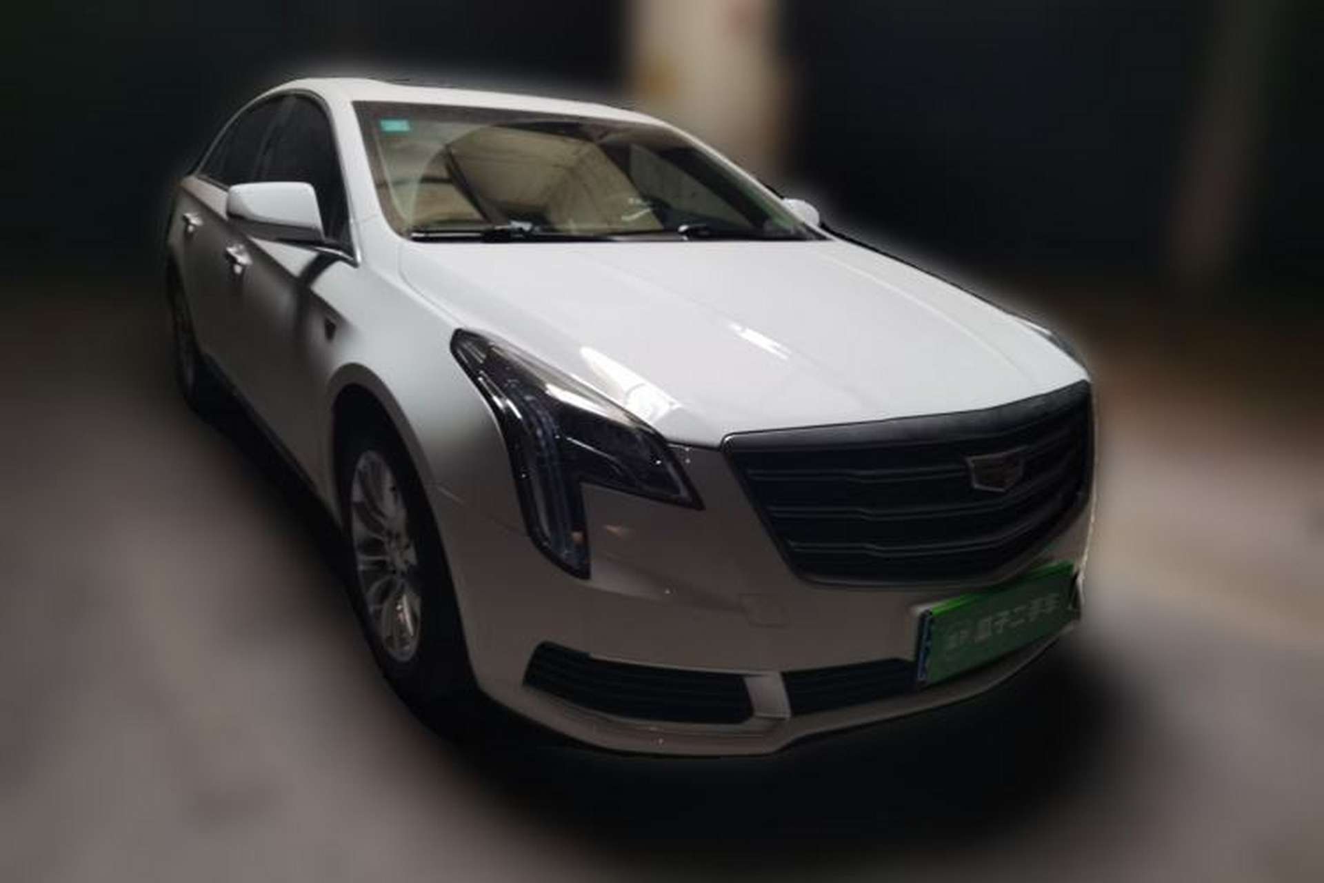 Used Cadillac XTS 2018 28T Tech Edition Front Right 45 Deg