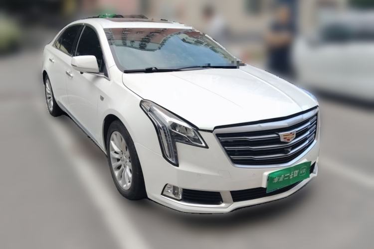 Used Cadillac XTS 2018 28T Elite Edition Front Right 45 Deg