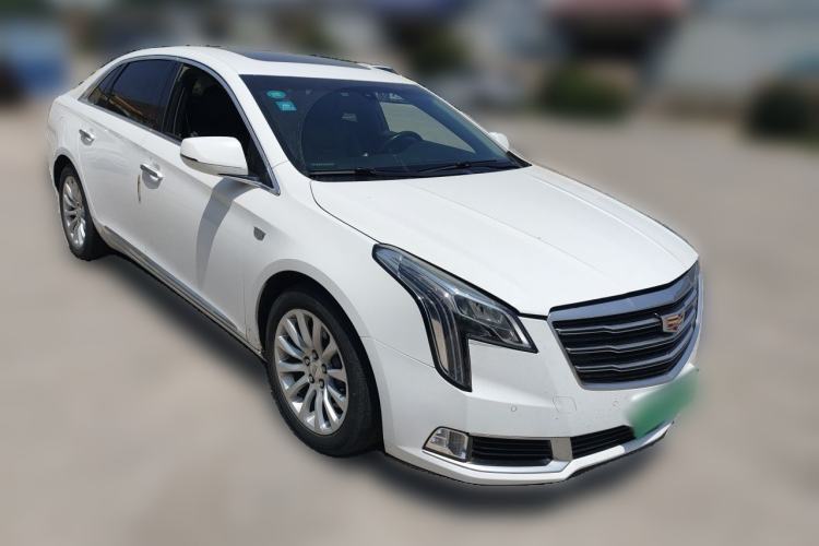 Used Cadillac XTS 2018 28T Elite Edition Front Right 45 Deg