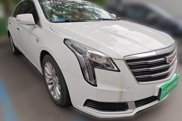Used Cadillac XTS 2018 28T Tech Edition Front Right 45 Deg