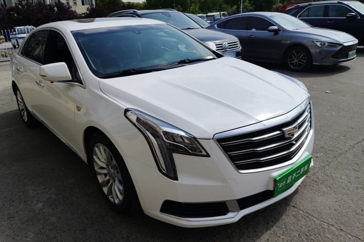 Used Cadillac XTS 2018 28T Tech Edition Front Right 45 Deg