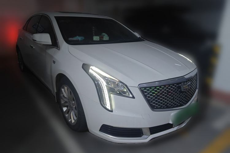 Used Cadillac XTS 2018 28T Tech Edition Front Right 45 Deg