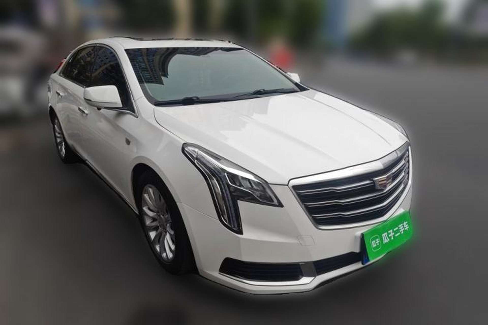 Used Cadillac XTS 2018 28T Tech Edition Front Right 45 Deg