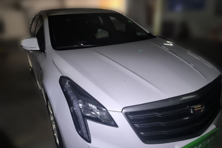 Used Cadillac XTS 2018 28T Tech Edition Front Right 45 Deg