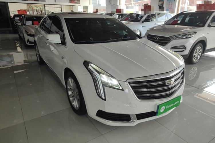 Used Cadillac XTS 2018 28T Tech Edition Front Right 45 Deg