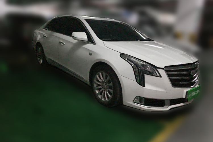 Used Cadillac XTS 2018 28T Elite Edition Front Right 45 Deg