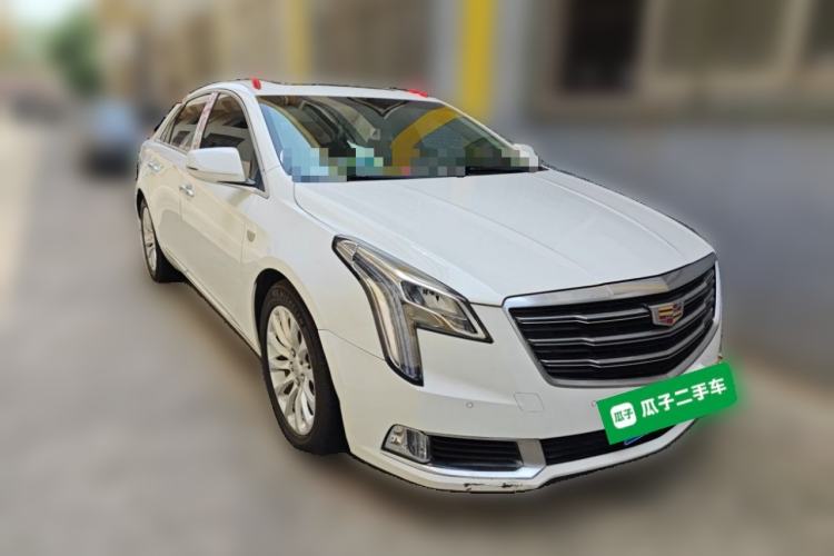 Used Cadillac XTS 2018 28T Elite Edition Front Right 45 Deg