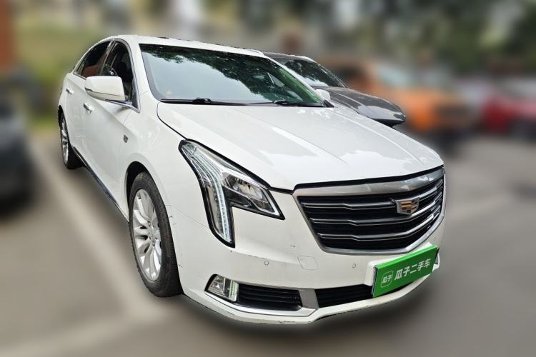 Used Cadillac XTS 2018 28T Elite Edition Front Right 45 Deg
