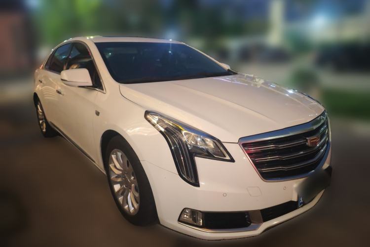 Used Cadillac XTS 2018 28T Elite Edition Front Right 45 Deg