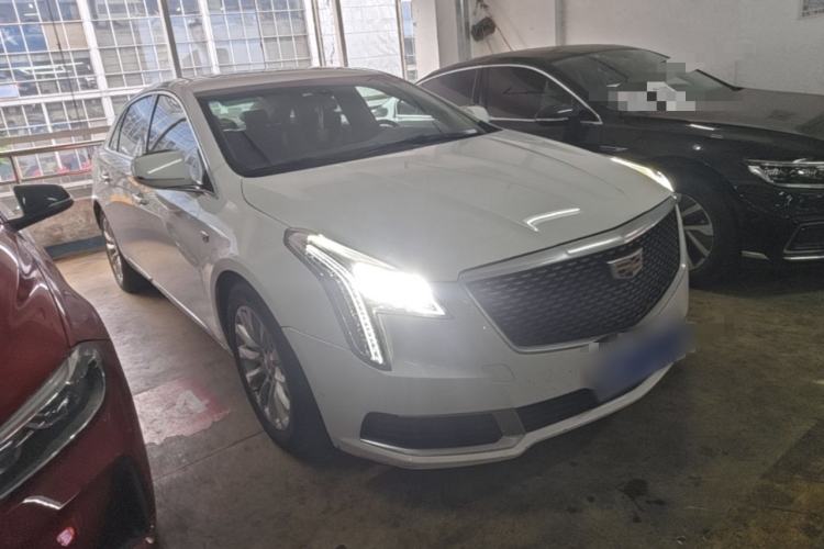 Used Cadillac XTS 2018 28T Tech Edition Front Right 45 Deg