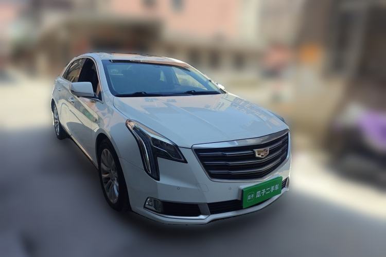 Used Cadillac XTS 2018 28T Elite Edition Front Right 45 Deg