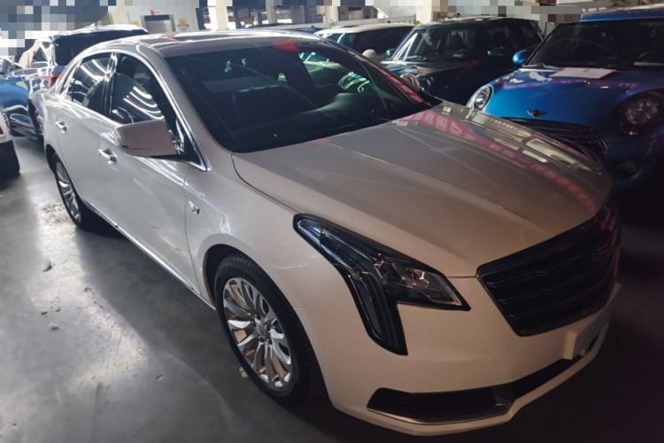 Used Cadillac XTS 2018 28T Tech Edition Front Right 45 Deg