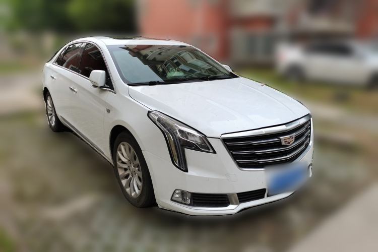 Used Cadillac XTS 2018 28T Elite Edition Front Right 45 Deg