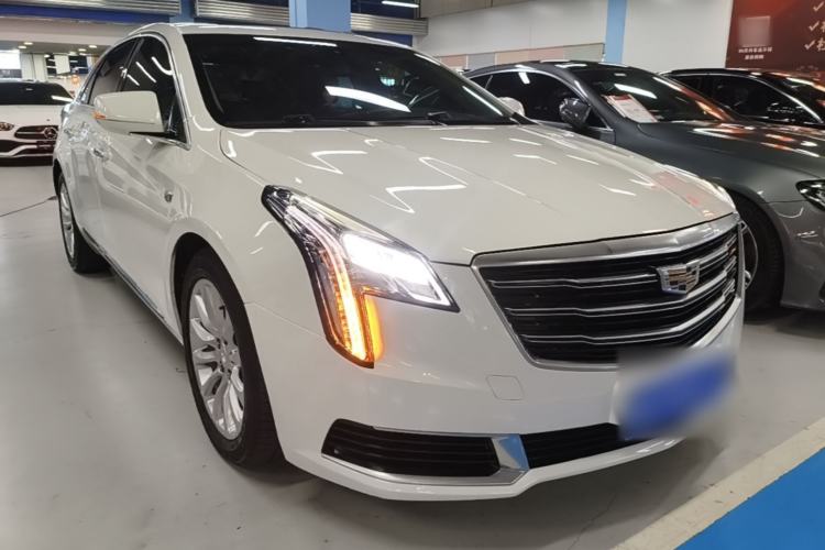 Used Cadillac XTS 2018 28T Tech Edition Front Right 45 Deg