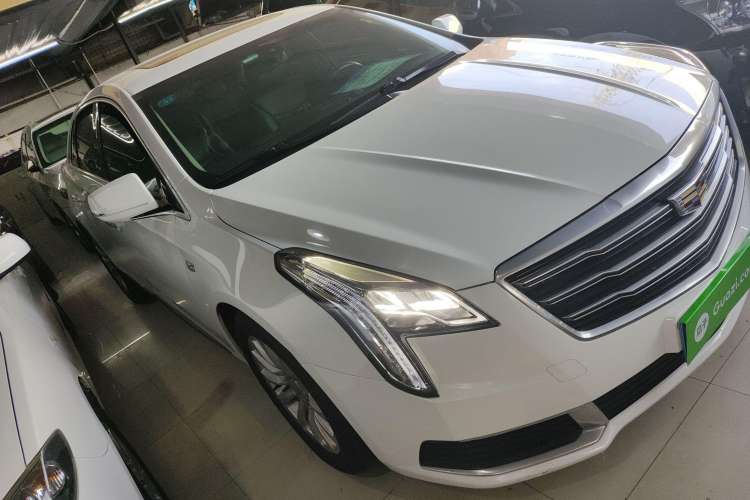 Used Cadillac XTS 2018 28T Tech Edition Front Right 45 Deg