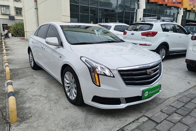 Used Cadillac XTS 2018 28T Tech Edition Front Right 45 Deg