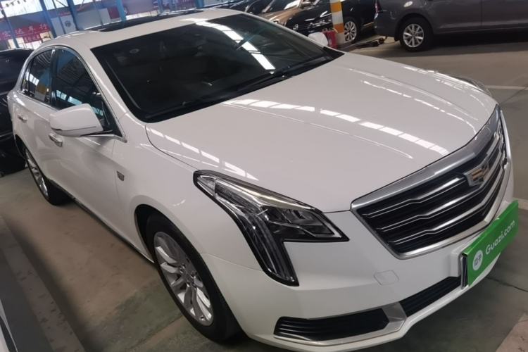 Used Cadillac XTS 2018 28T Tech Edition Front Right 45 Deg