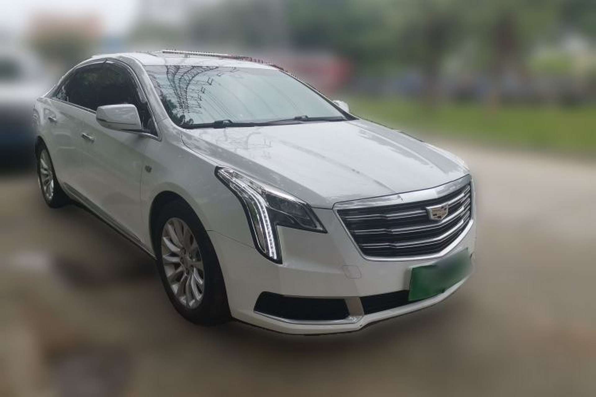 Used Cadillac XTS 2018 28T Tech Edition Front Right 45 Deg