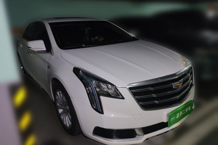 Used Cadillac XTS 2018 28T Tech Edition Front Right 45 Deg
