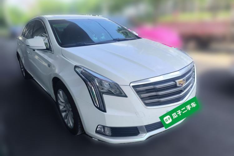 Used Cadillac XTS 2018 28T Elite Edition Front Right 45 Deg