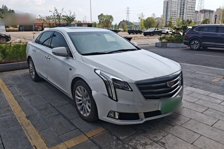 Used Cadillac XTS 2018 28T Elite Edition Front Right 45 Deg