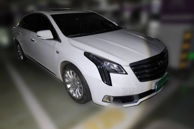 Used Cadillac XTS 2018 28T Elite Edition Front Right 45 Deg