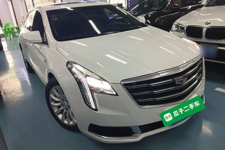 Used Cadillac XTS 2018 28T Tech Edition Front Right 45 Deg
