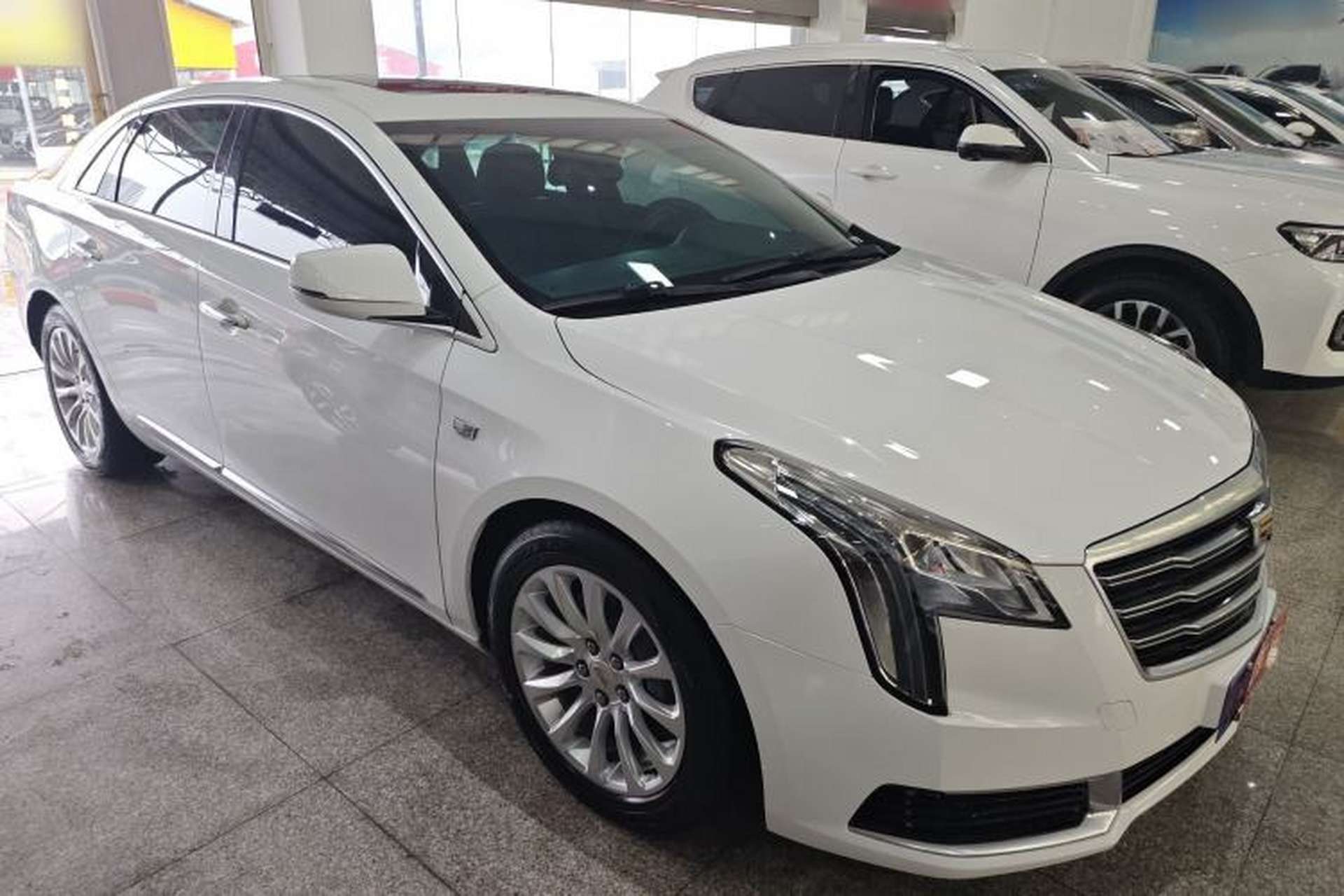 Used Cadillac XTS 2018 28T Tech Edition Front Right 45 Deg