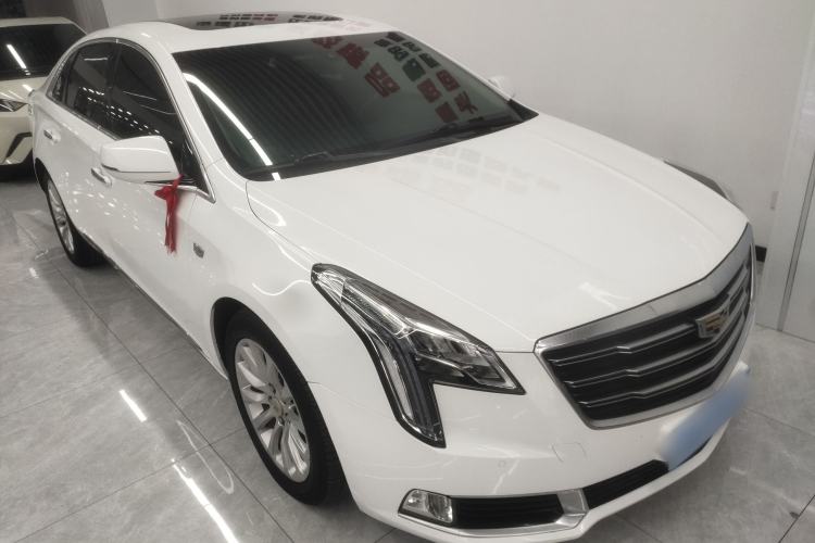 Used Cadillac XTS 2018 28T Elite Edition Front Right 45 Deg