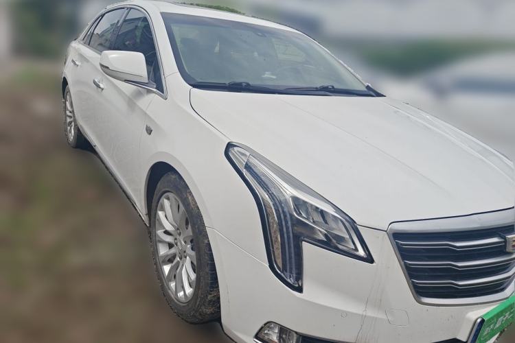 Used Cadillac XTS 2018 28T Elite Edition Front Right 45 Deg