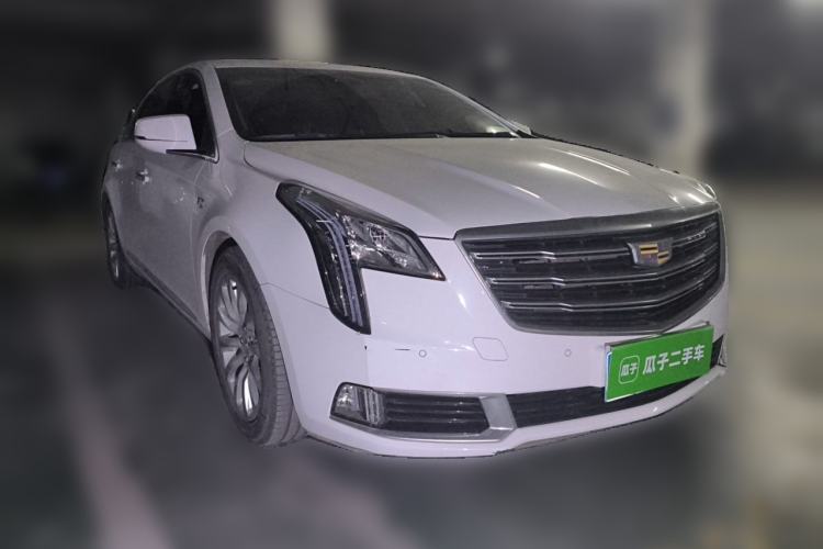 Used Cadillac XTS 2018 28T Luxury Edition Front Right 45 Deg