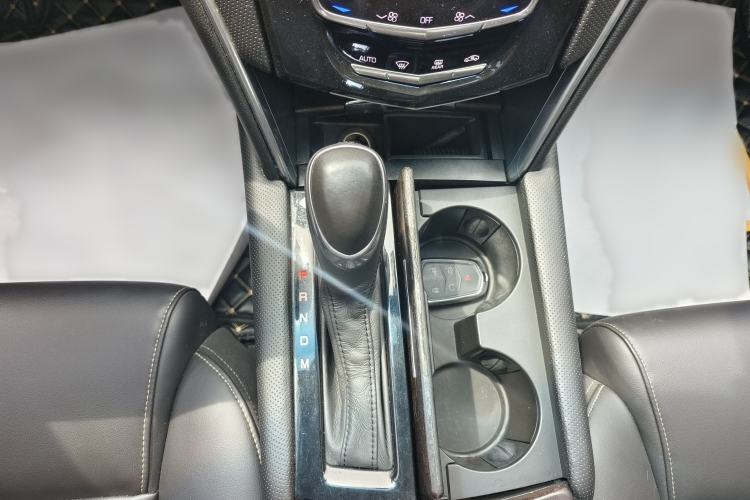 Used Cadillac XTS 2018 28T Tech Edition Gear Lever