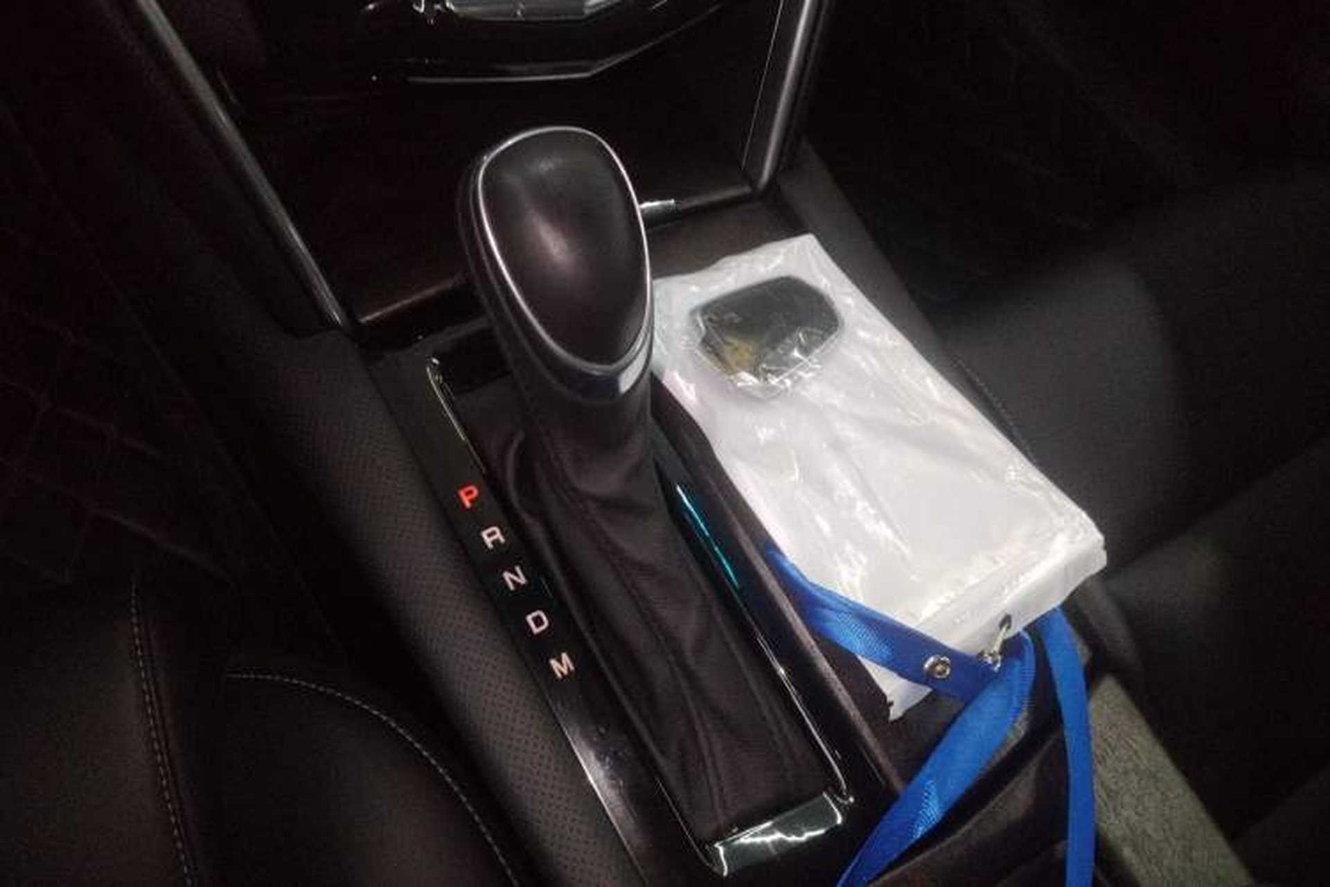 Used Cadillac XTS 2018 28T Tech Edition Gear Lever
