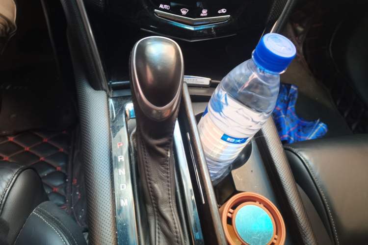 Used Cadillac XTS 2018 28T Elite Edition Gear Lever