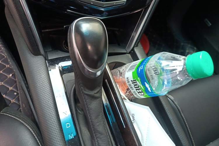 Used Cadillac XTS 2018 28T Tech Edition Gear Lever