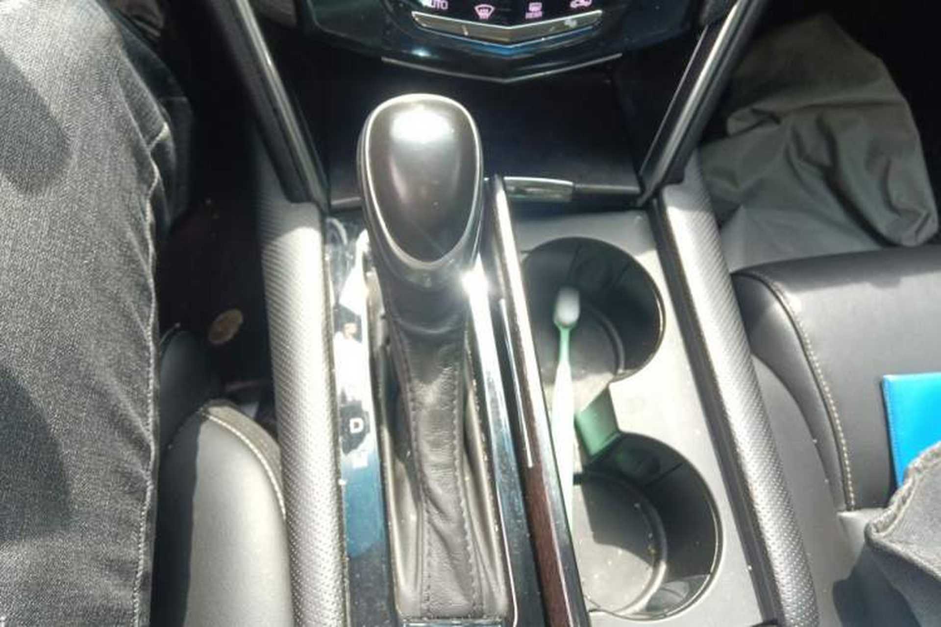 Used Cadillac XTS 2018 28T Tech Edition Gear Lever