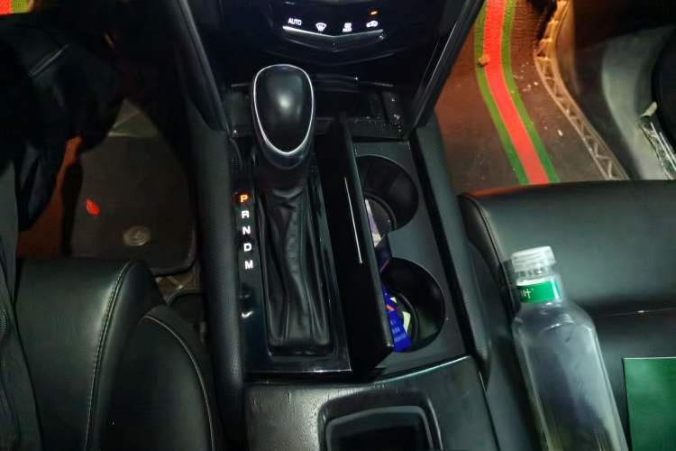 Used Cadillac XTS 2018 28T Tech Edition Gear Lever